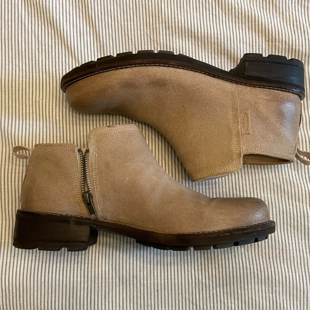Keen Booties